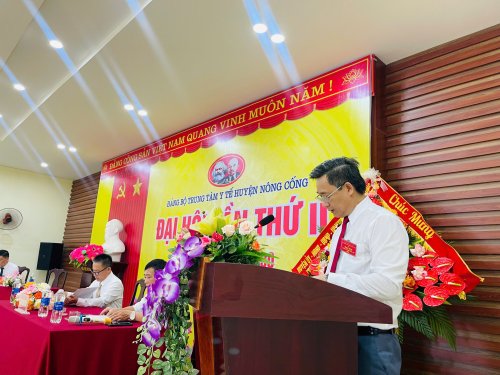 anh Nam Khai mạc.jpg